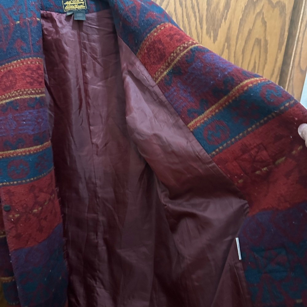 Eddie Bauer Deep Red and Blue Tribal Patterned Pea Coat Wool Blend
Wm Sz Large - Picture 7 of 12